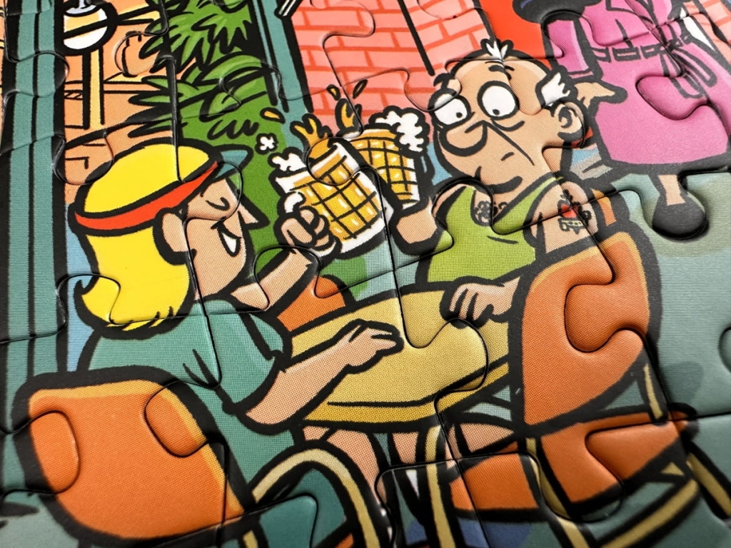 Puzzel laten maken? Zo maak je een goede legpuzzel. Zorg ervoor dat je puzzel bestaat uit unieke puzzelstukjes qua vorm die maar op 1 plaats in de puzzel gelegd kunnen worden én dat de puzzelstukjes dé perfecte klik hebben en goed in elkaar passen.